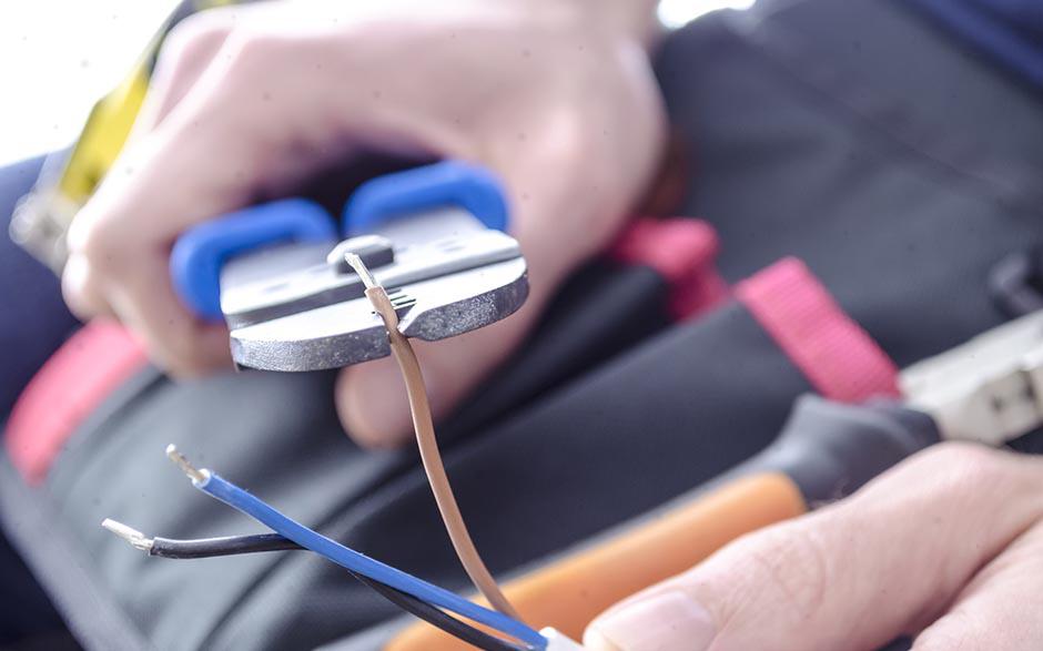 cherche électricien Argenteuil